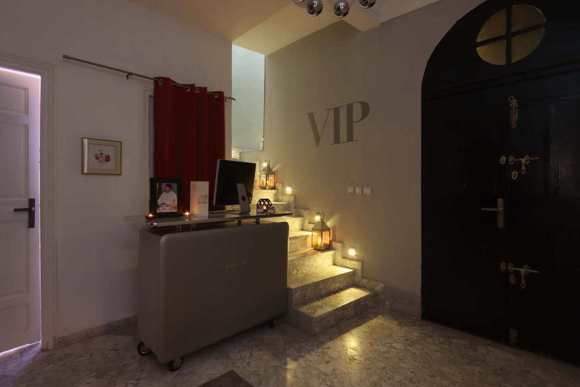 Bed & Breakfast Riad-283 - 5 Chambres Avec Piscine - Marrakech